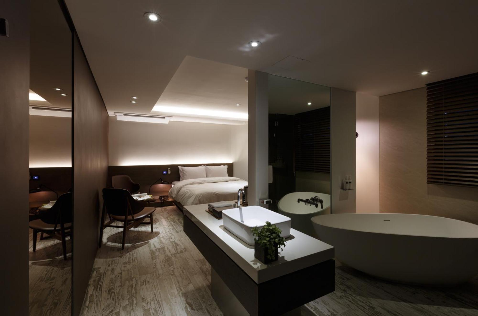 H Hotel Seoul Exterior photo