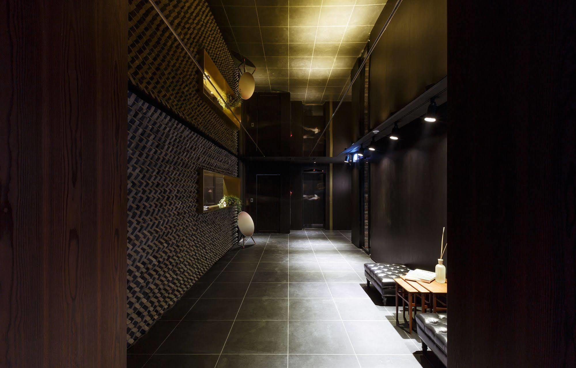 H Hotel Seoul Exterior photo
